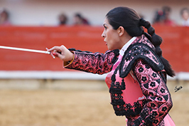 Lupita López (Torera)