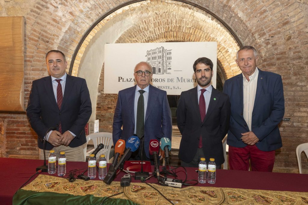 PEPÍN LIRIA Y ENRIQUE PONCE EN EL CARTEL ESTELAR DE LA FERIA DE MURCIA 2024