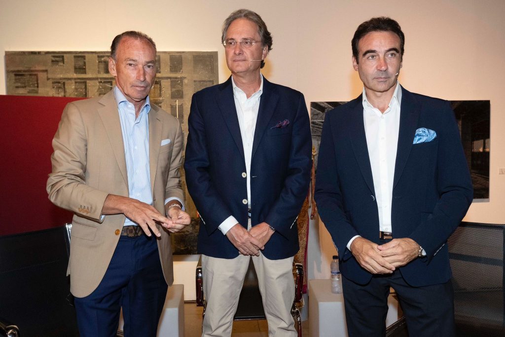 CARA A CARA

PEPÍN LIRIA Y ENRIQUE PONCE